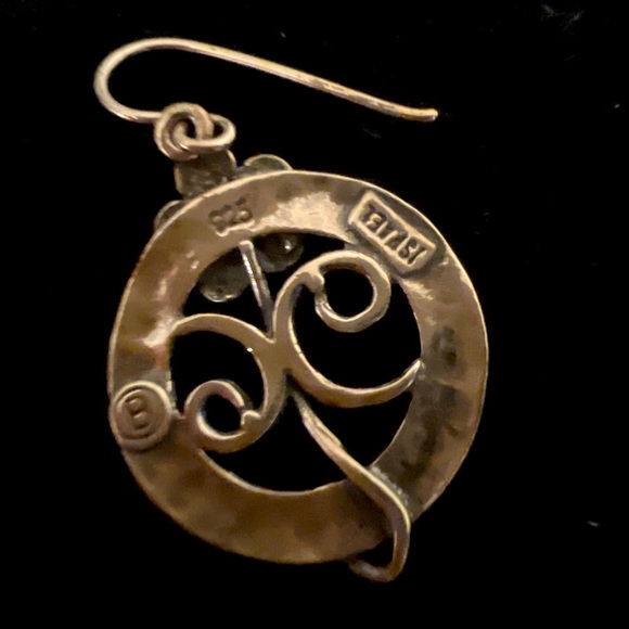 Silver Dangle Earrings w/ Floral Motiff - Picture 3 of 3